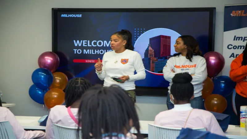 SEEING YOUR SHADOW – Chicago, IL